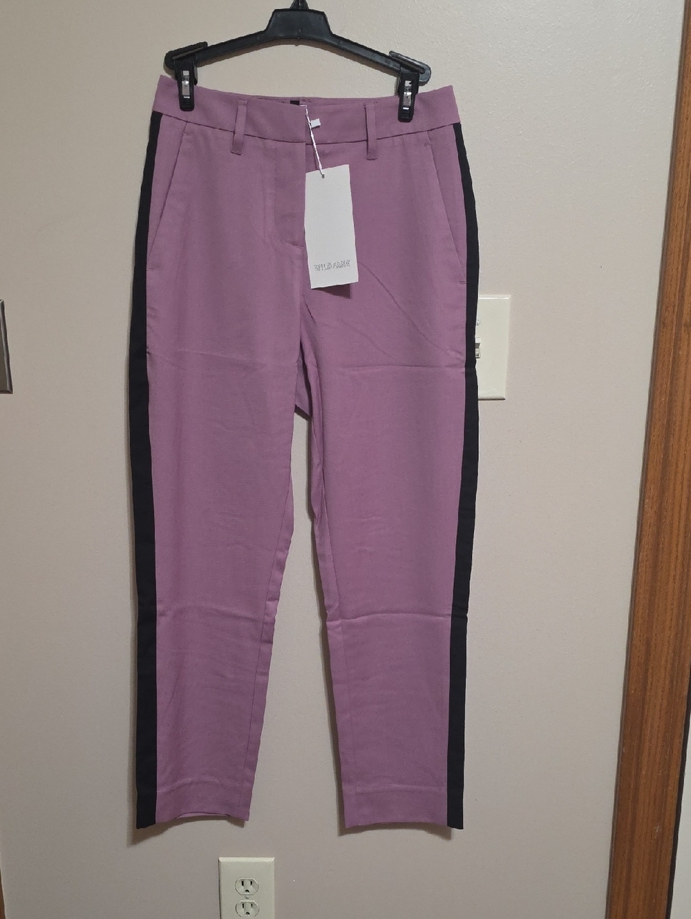 Wildfang Mauve Cropped Pants with Black Side Stripe